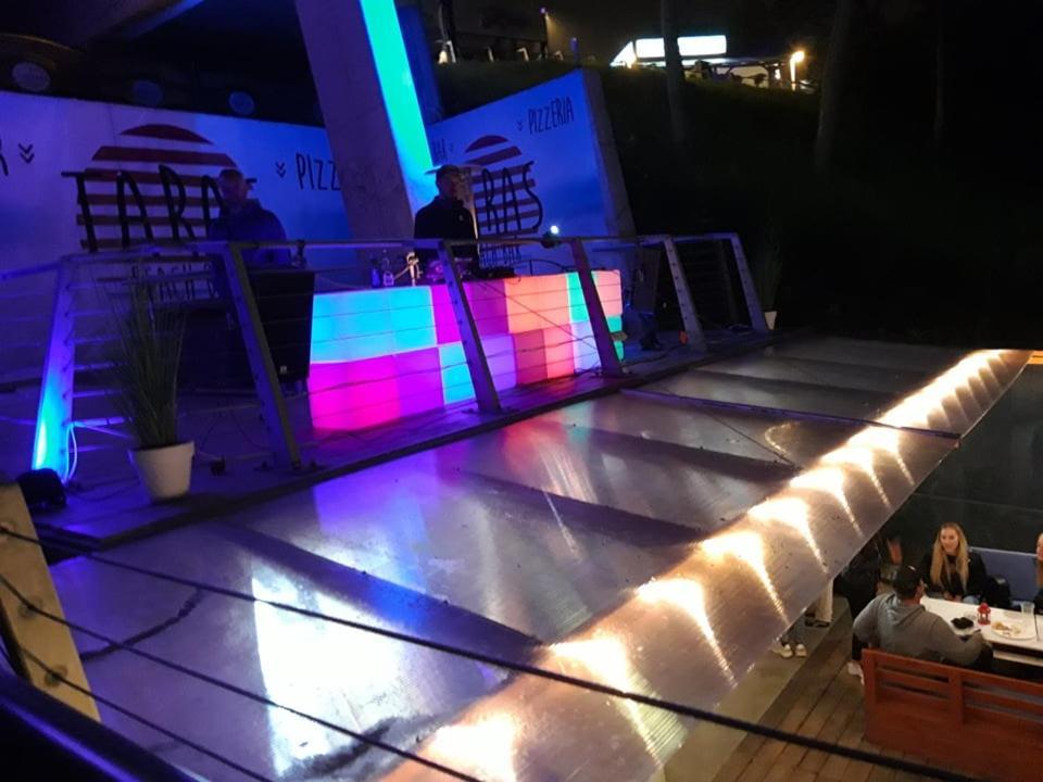Aparthotel Rewal Dış mekan fotoğraf
